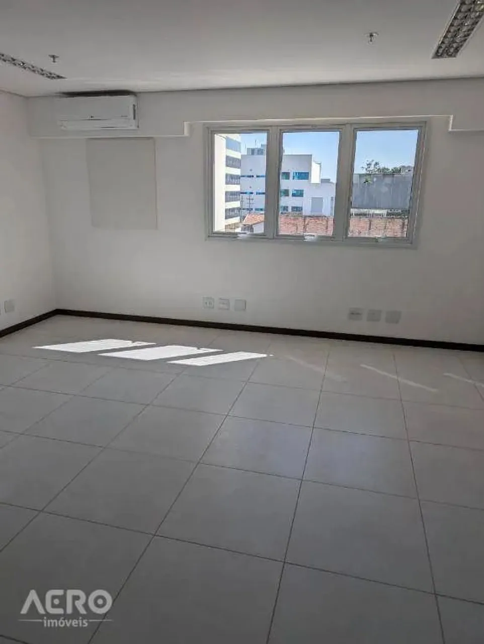 Sala à venda, 31 m² por R$ 320.000,00 - Parque Jardim Europa - Bauru/SP
