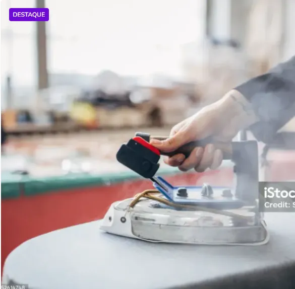 Precisa-se Passadeira com experiencia em ferro industrial ( segunda a Sexta )