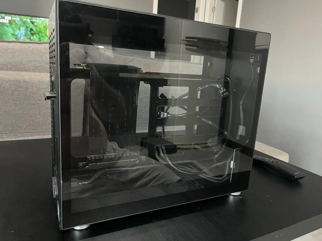 Gabinete Mini Itx Jonsbo V10