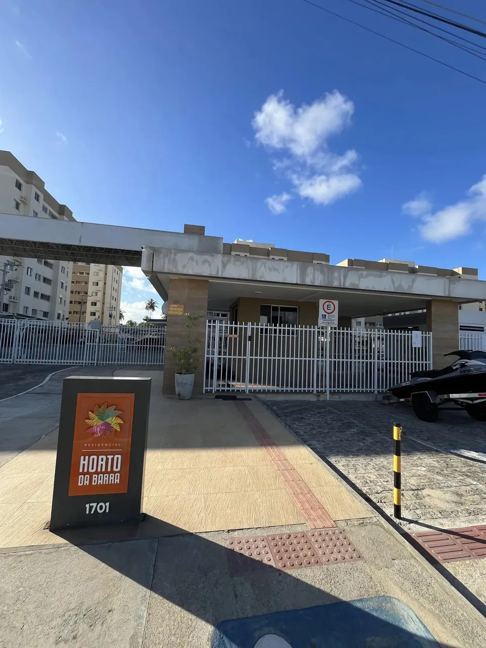 Apartamento para alugar no condomínio Horto da Barra, Barra dos Coqueiros