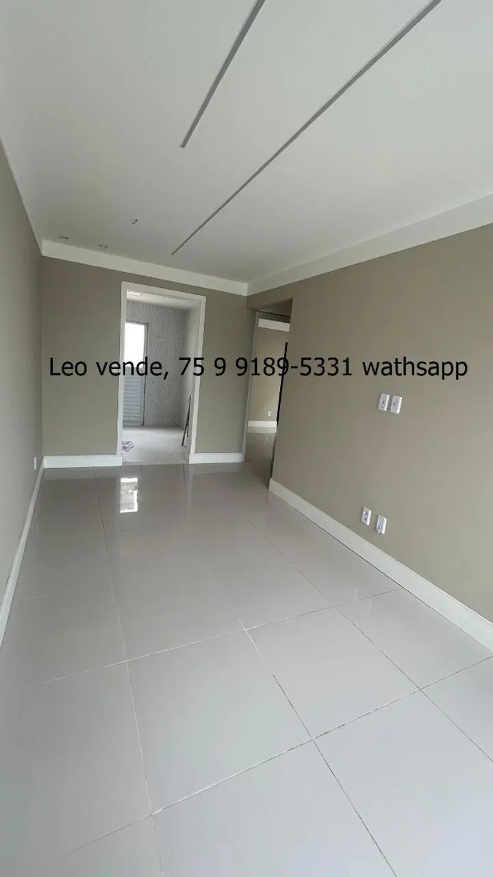 Leo vende, bairro Sim,  2 suítes e closet