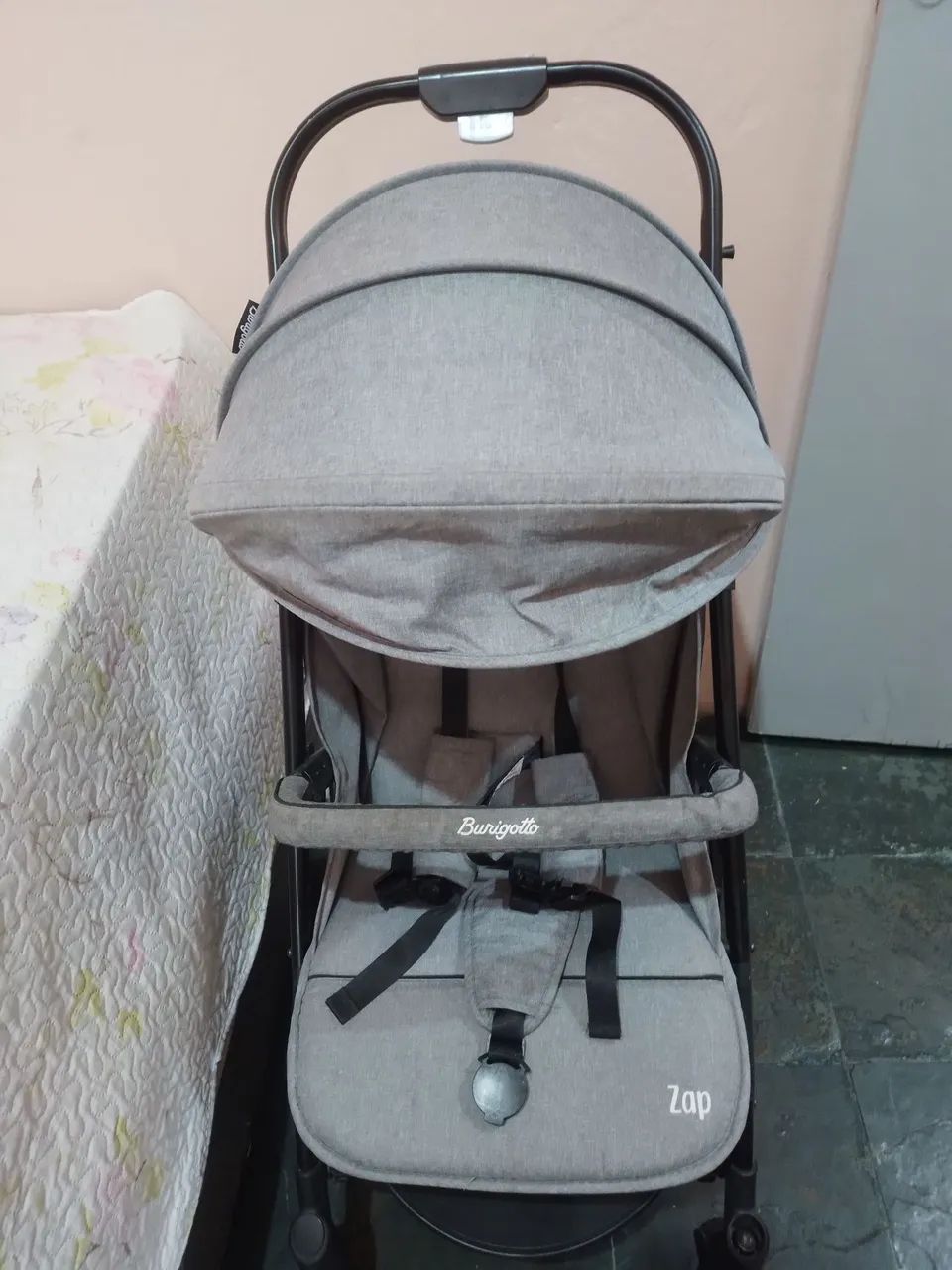 Carrinho de Bebê Burigotto Zap - Cinza