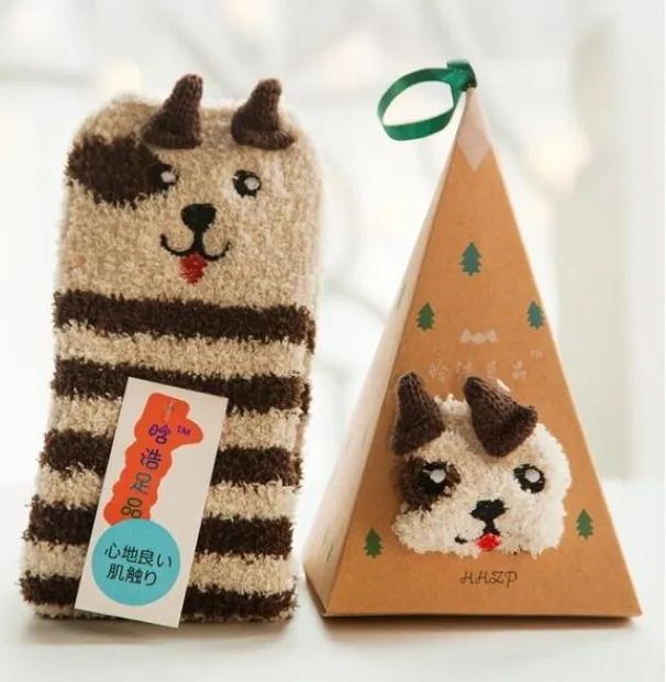 Kit 3 Meias 3d De Bichinho Infantil Na Caixa Presente De Natal - Foto 2