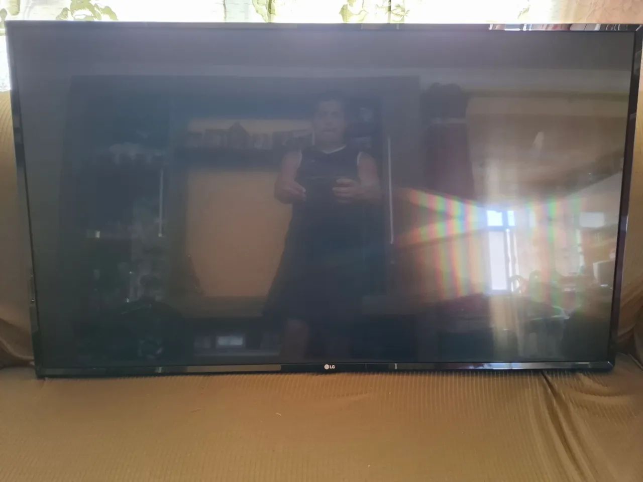 TV LG 49LJ5500 COM DEFEITO NA TELA  - Foto 2