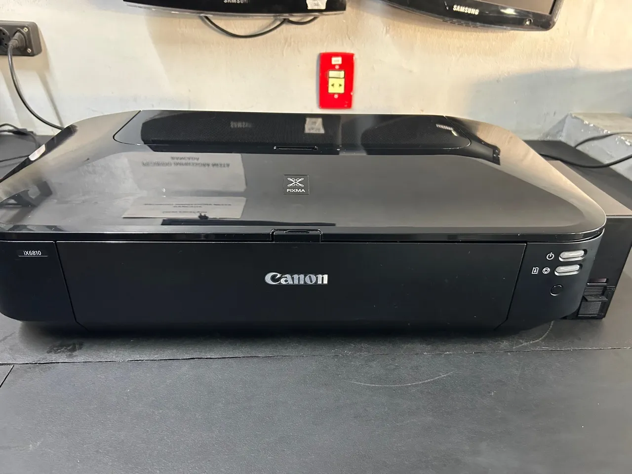 Impressora Canon Pixma iX6810 - A3 - Perfeita para suas impressões!