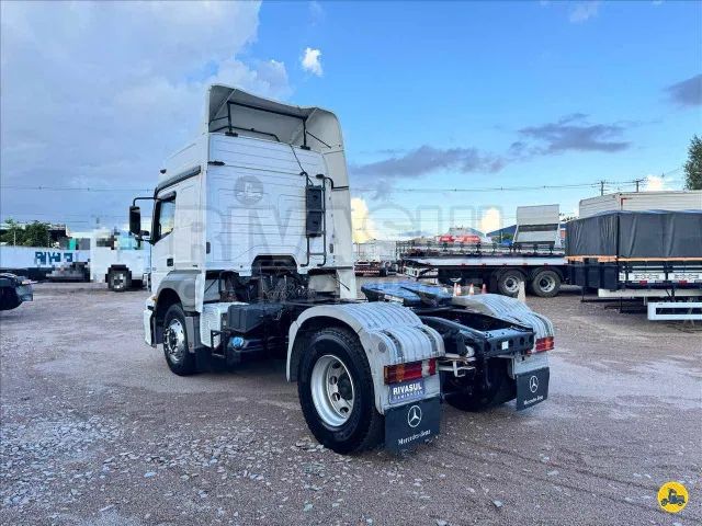 MB 1933 Ano 2013 6X4 - Foto 6