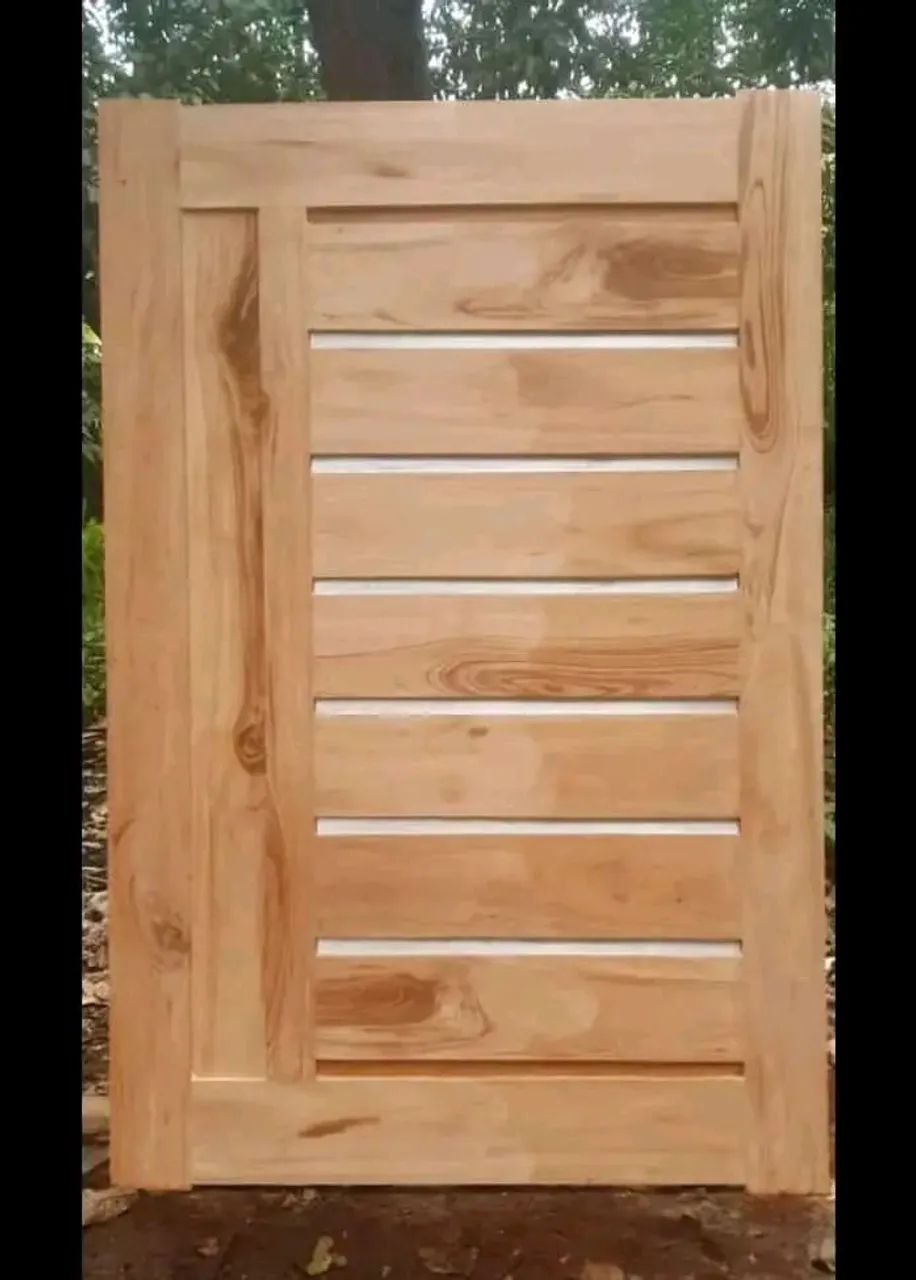 Rei dascportascfabricamos portas ,janelas caxilhos sobre medidas * contato 