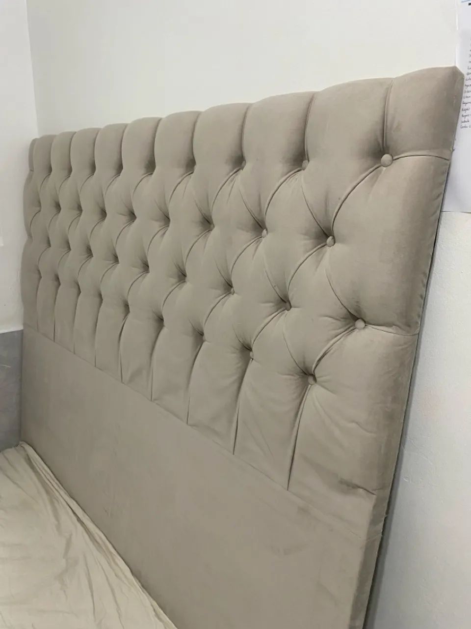 Cabeceira de Cama Estofada Bege - Foto 2