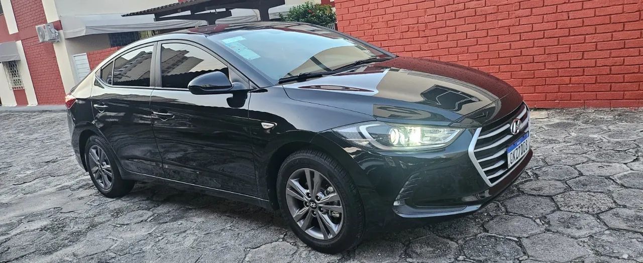 Hyundai Elantra 2017 flex ( Impecável) - Foto 4