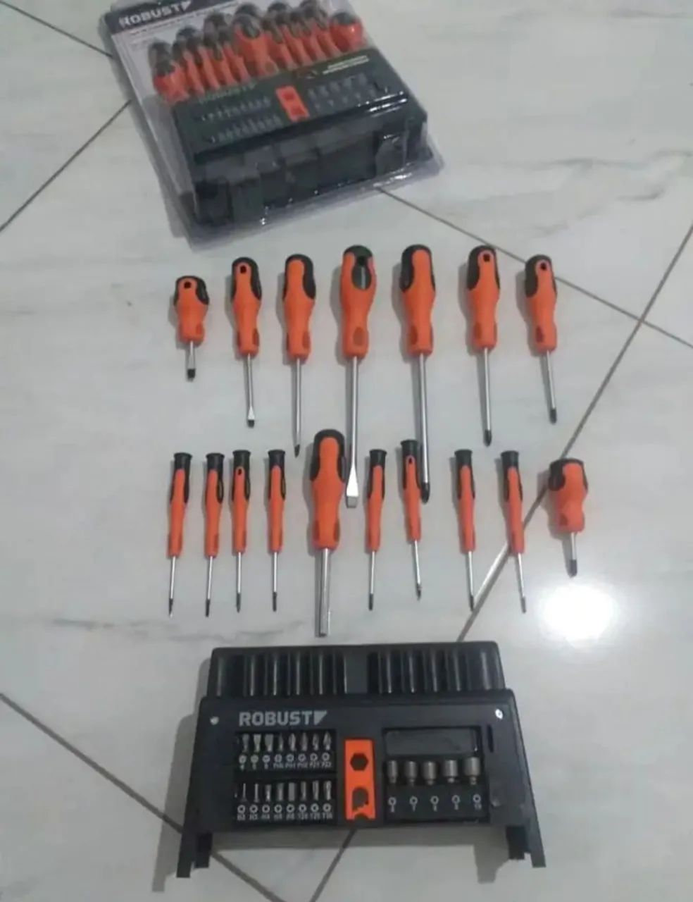 Jogo de Chaves de Fenda, Bits e Soquetes Robust - 39 Peças - Foto 4