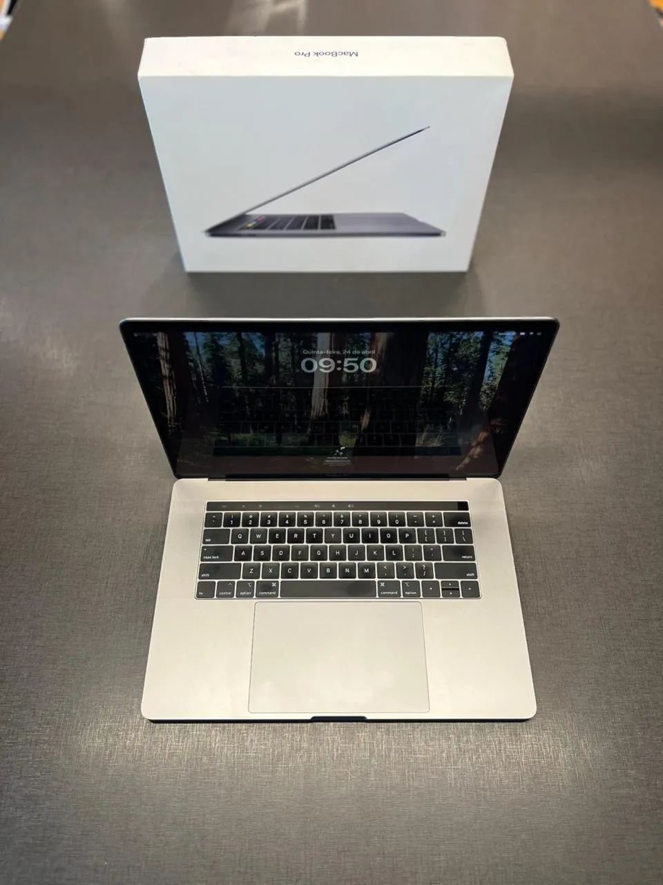 MacBook Pro Touch Bar A2141 2019 - Core i7 16GB RAM 512 SSD 16