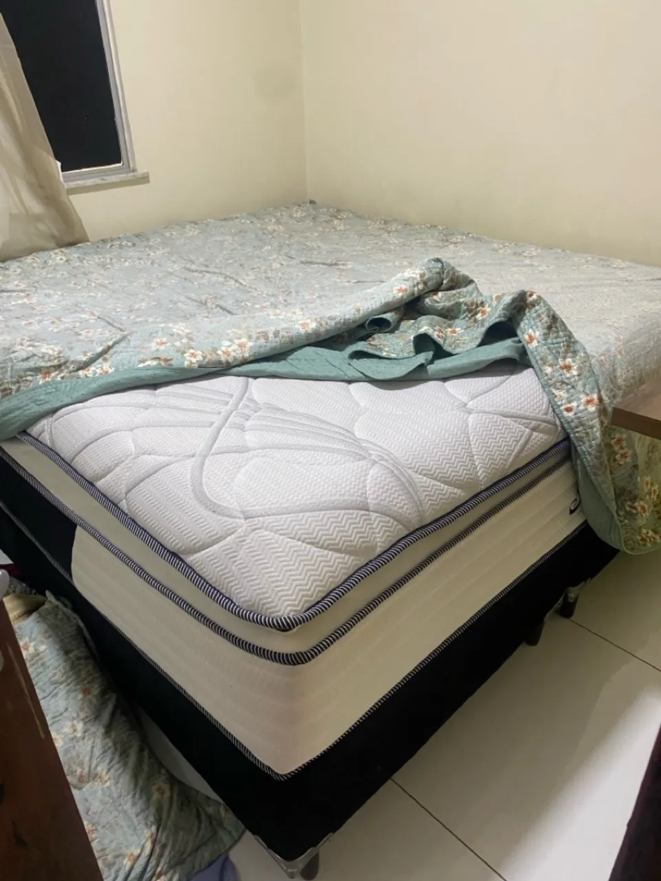 Cama Box Casal Confortável e Elegante