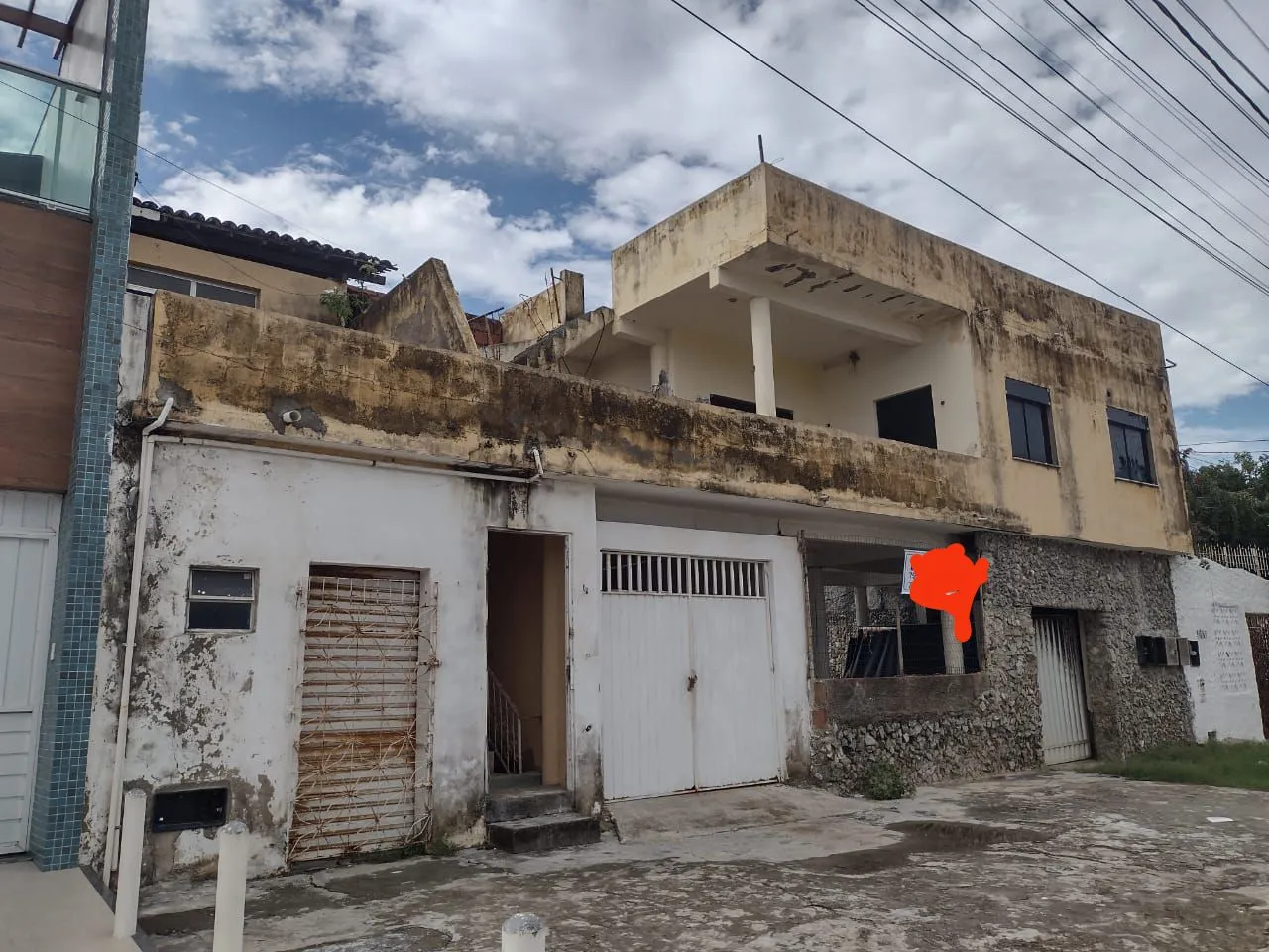 Casa na atalaia nova em frente a praça de eventos, melhor localização da ilha.