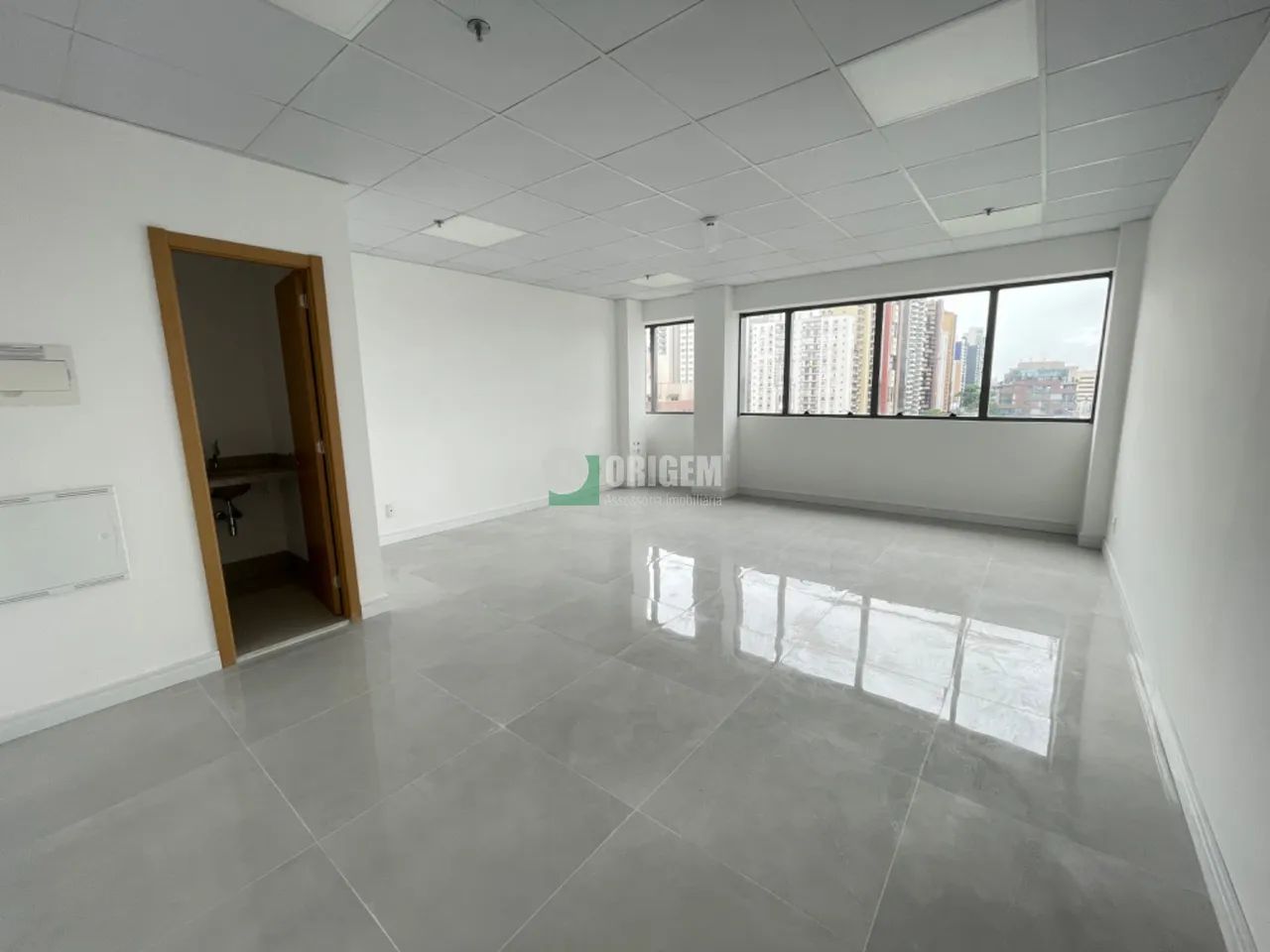 Conjunto no melhor endereço de Curitiba. - Foto 6