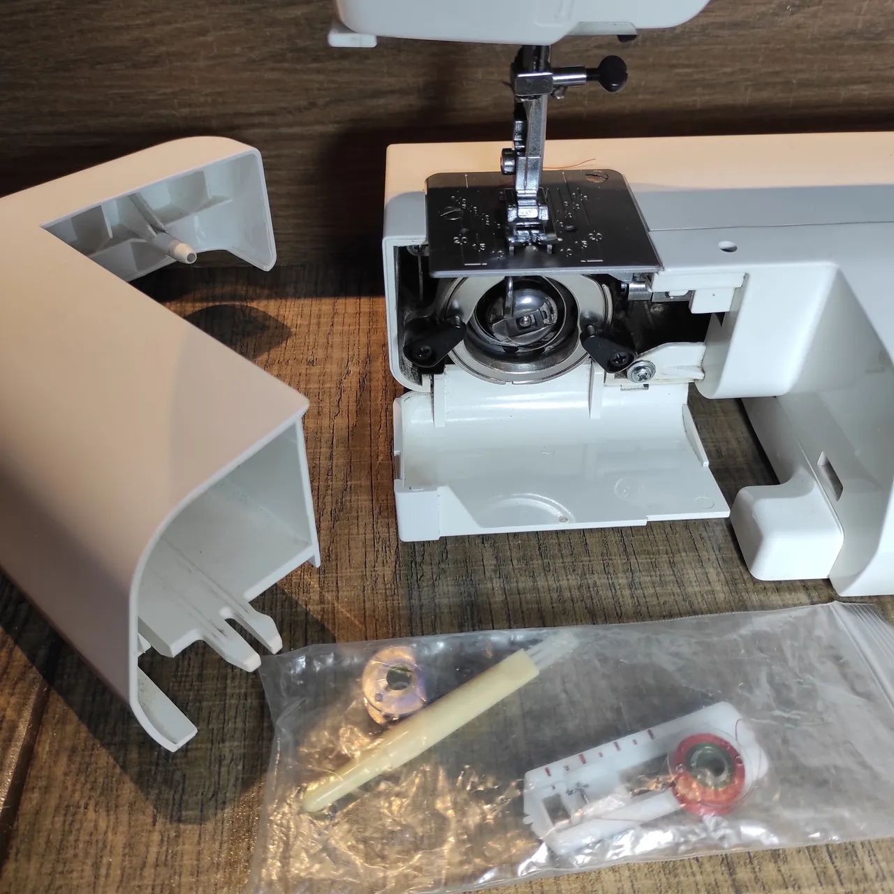 Máquina de costura 110v64418733692418122