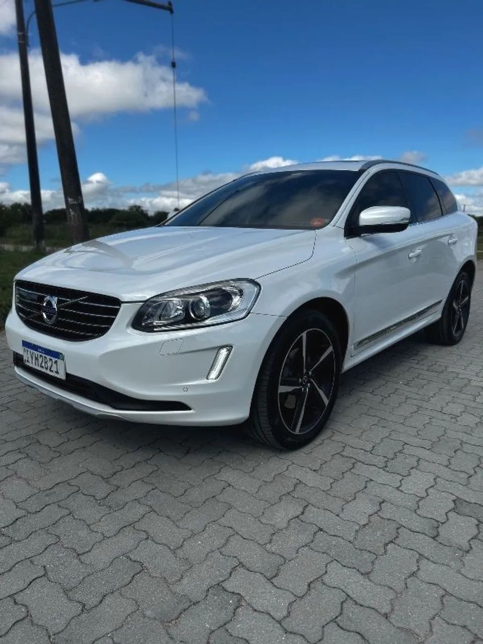 VOLVO XC60 T5 INS 2.0 2017