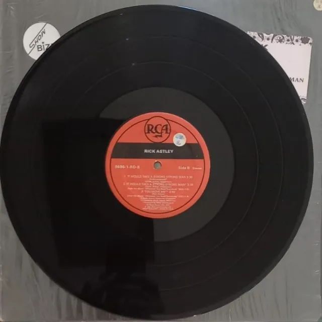 RICK ASTLEY -  IT WOULD TAKE A STRONG STRONG MAN  - Foto 3