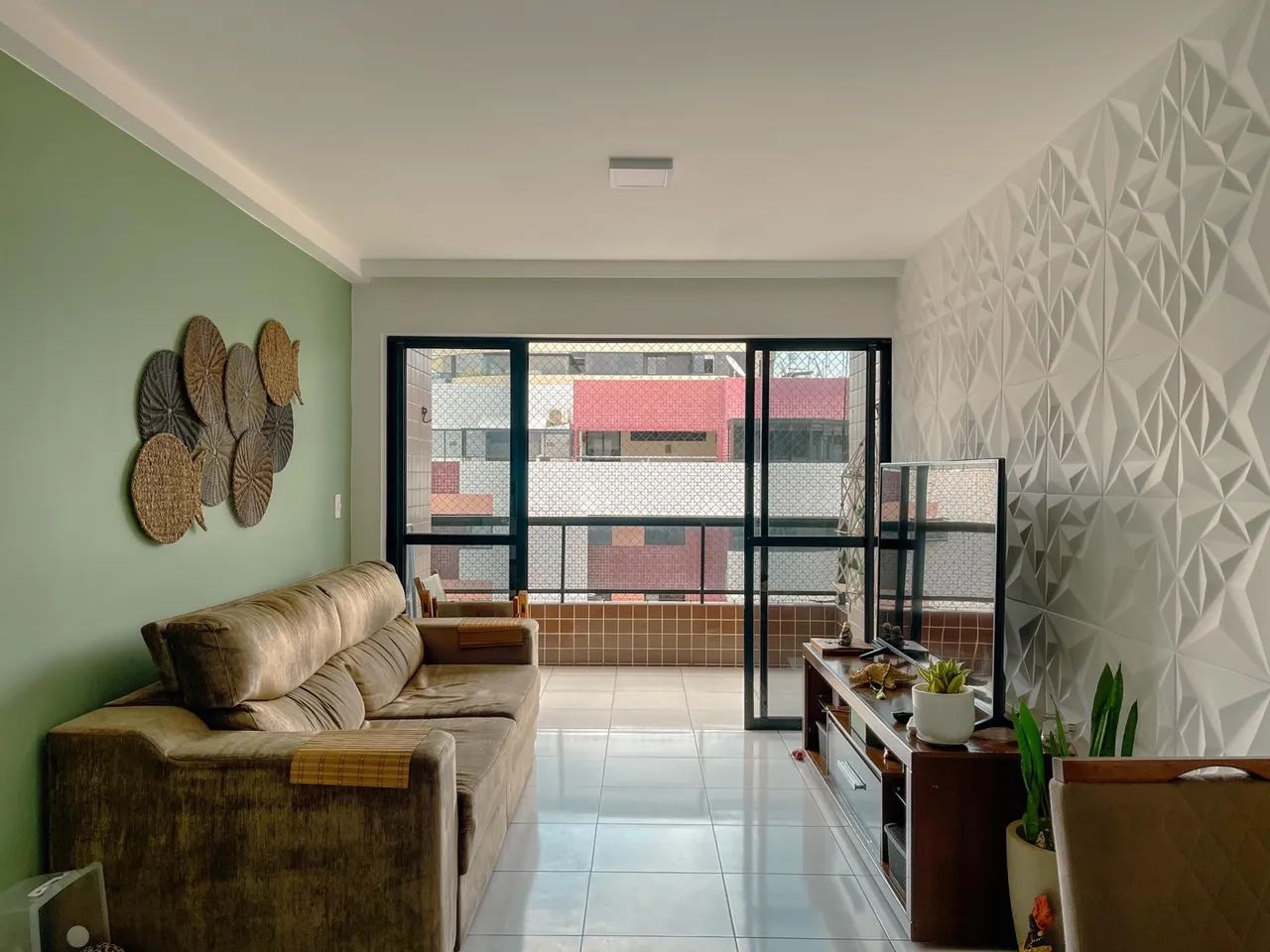 Vendo lindo 3/4 na Jatiuca na segunda quadra da praia 