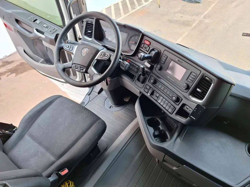 Scania R 540A | RETARDER 6X4 ano 2022 Mola. - Foto 9