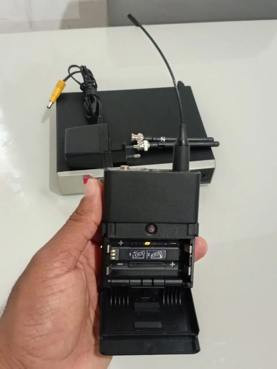 Transmissor Sem Fio Sennheiser EW-D64363327822467123