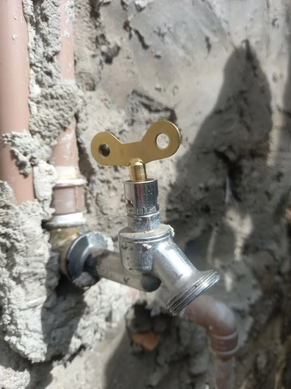 Chave de Torneira em metal - Foto 4