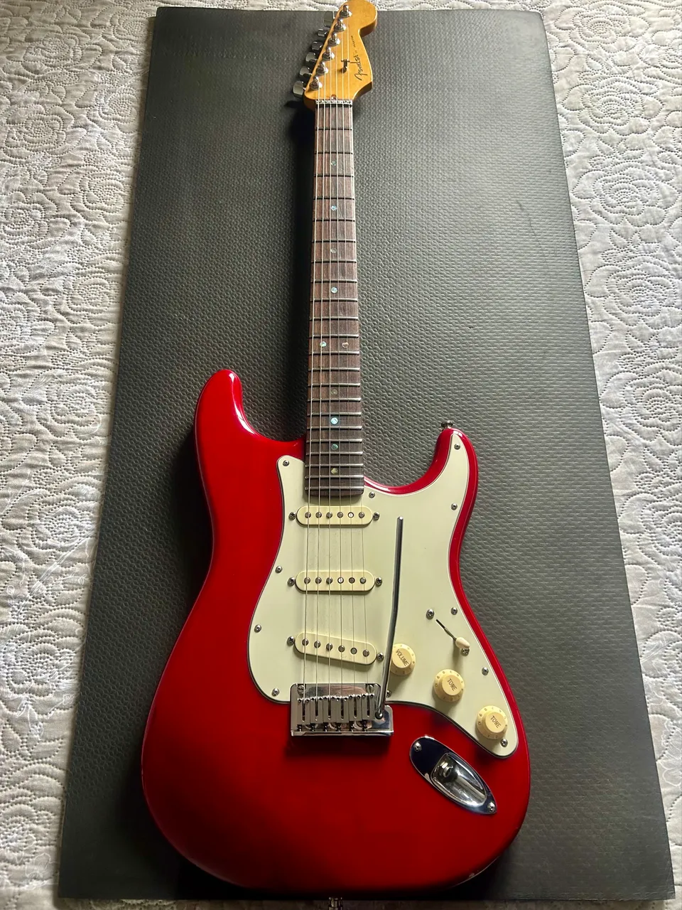 guitarra fender american deluxe stratocaster