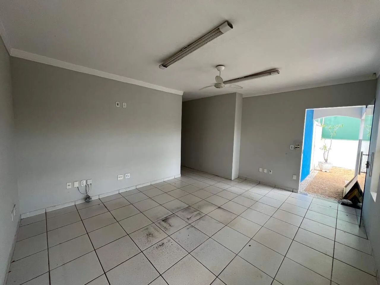 Casa Comercial para aluguel, 4 vagas, Centro - Rio das Pedras/SP - Foto 3