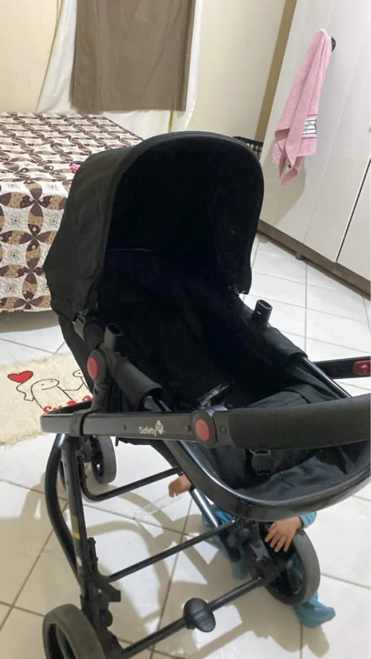 Carrinho de Bebê Safety 1st