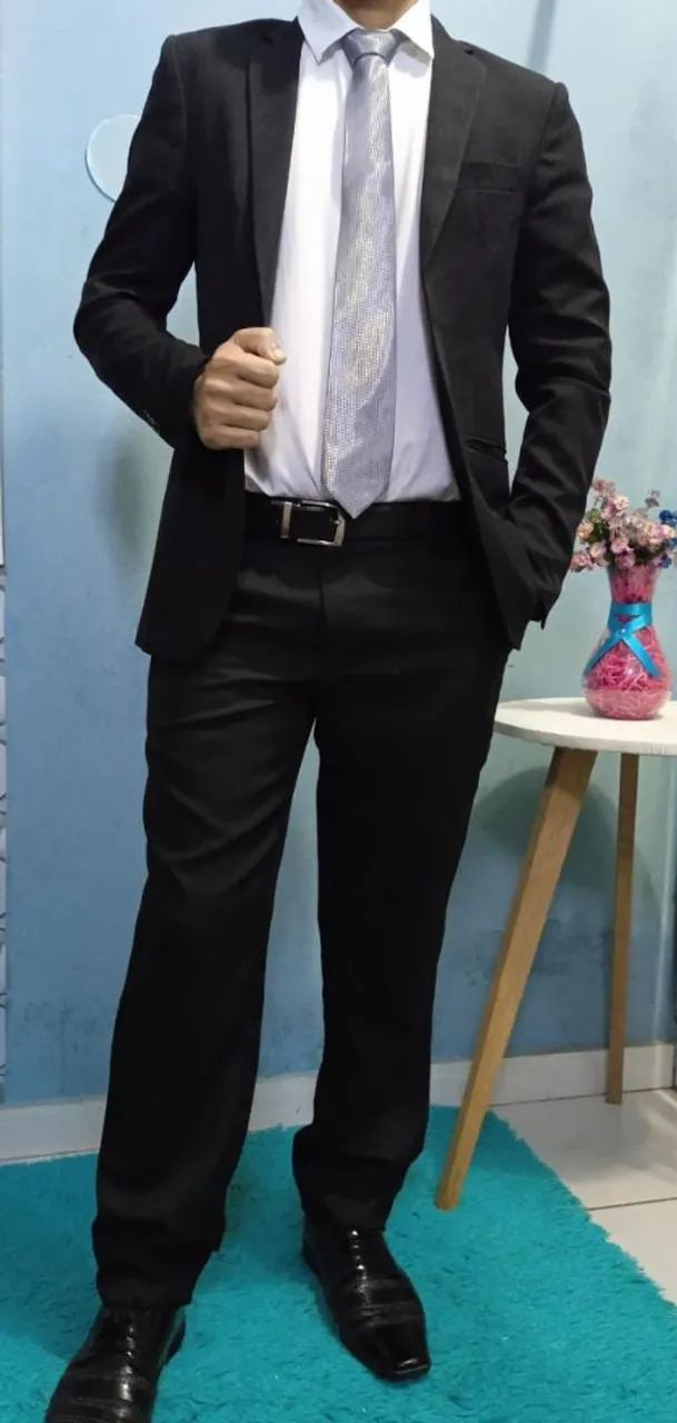 Traje social completo preto ALUGUEL 