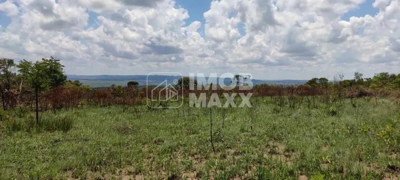 Chácara a venda NR Euller Paranhos - terra nua - 28000 m² - Escriturada e Registrada. - Foto 11