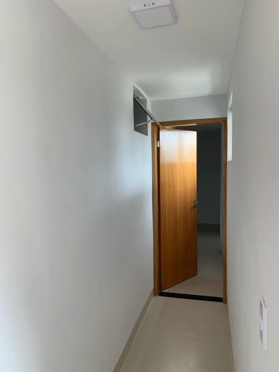 Alugo salas comerciais e quitinetes e casas