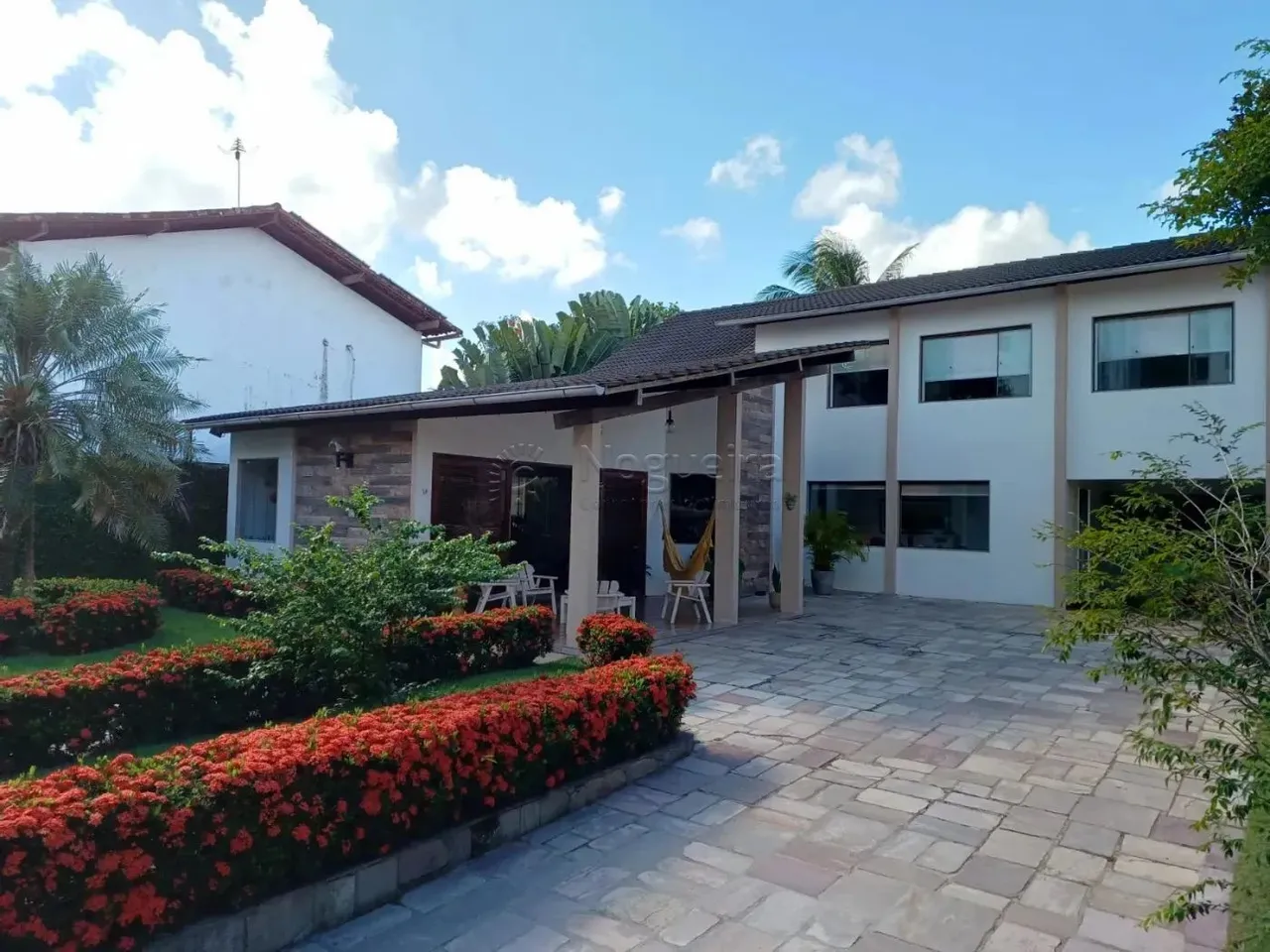 Excelente Casa à Venda na Caxangá - 3 quartos