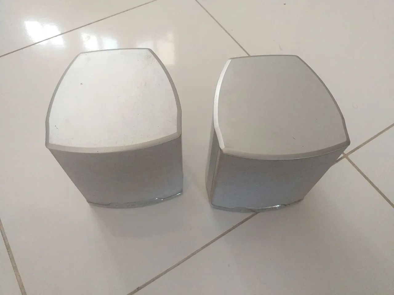 Caixas Gradiente satélite/ surround, blindadas magnét.  - Foto 4