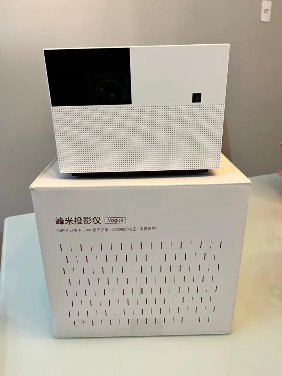Projetor Fengmi Vogue 1080P - Impecável