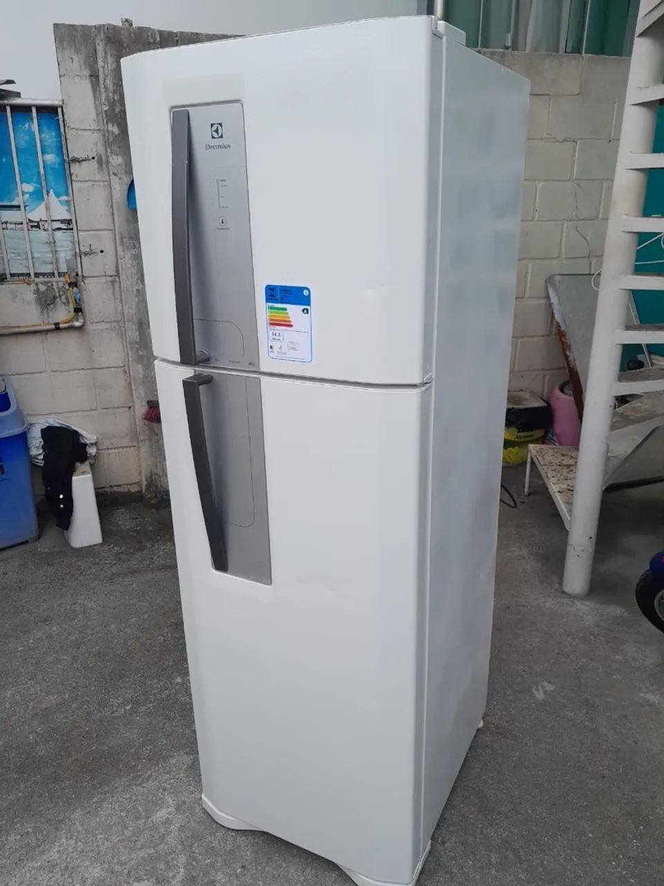 Geladeira Electrolux  Frost Free 382 Litros - 950$ - Foto 2