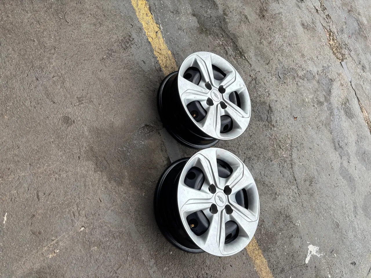 Rodas de ferro originais da chevrolet