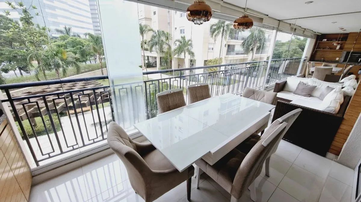 Apartamento tipo para venda com 3 quartos, sendo 1 suíte, 133m² - Foto 4