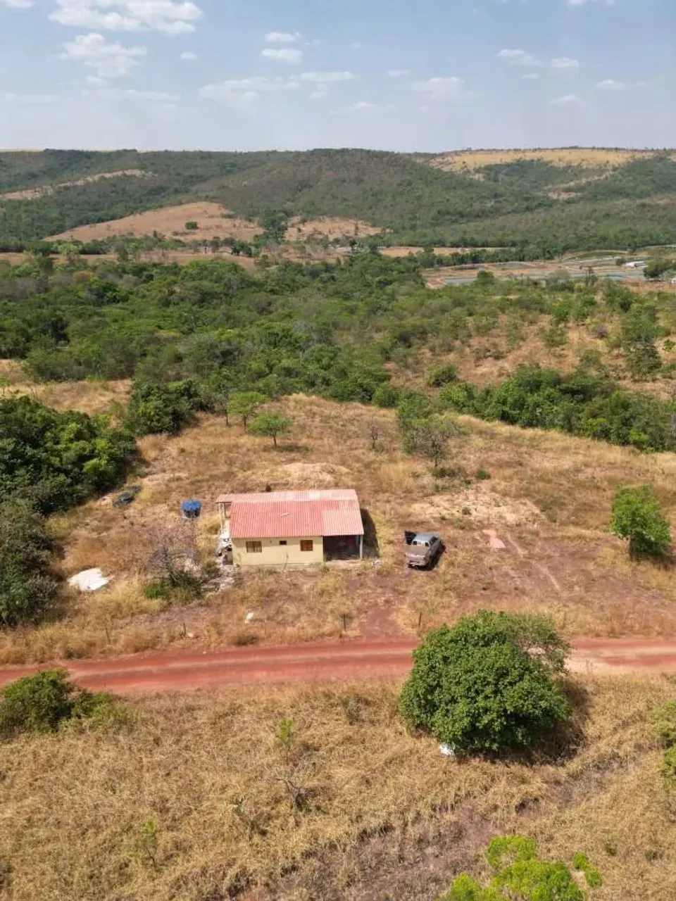Chácara à Venda, entorno de Brasilia, 20.000m2, Casa 2 Quartos(1S)