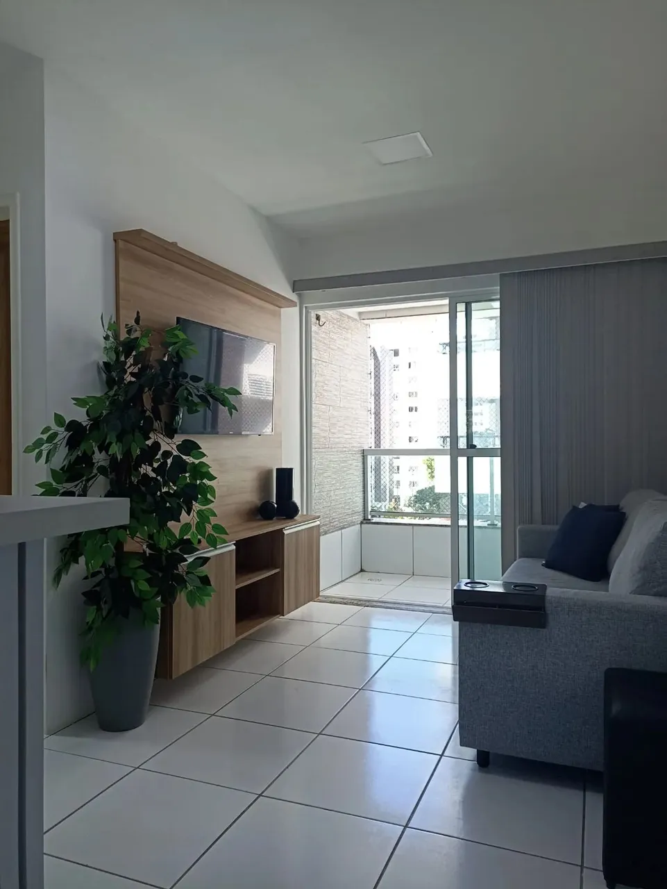Imóvel para aluguel no bairro das Graças, com 36,52 m², 1 Qto, todo mobiliado.