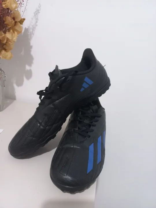 Chuteiras Adidas Society - Tamanho 40