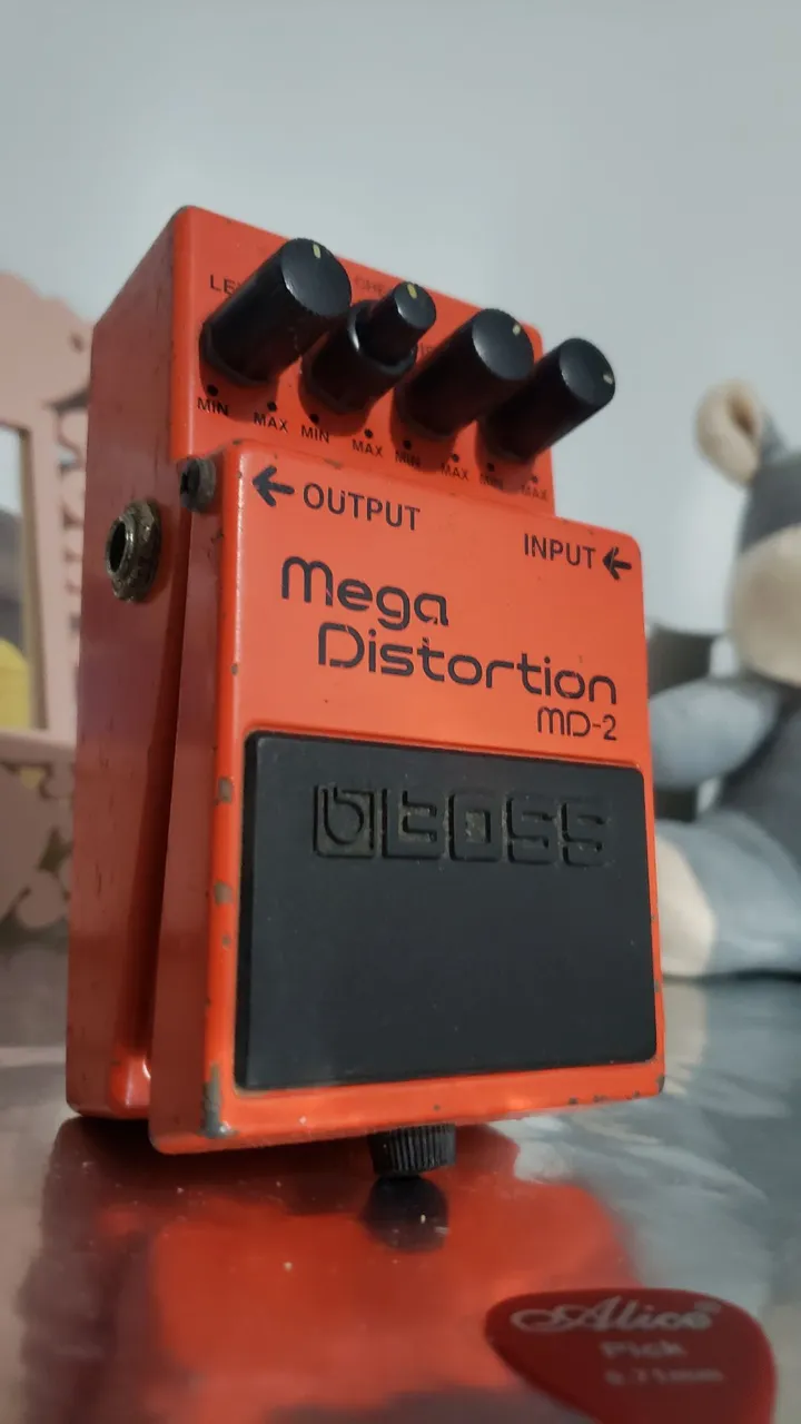 Pedal Boss MD-2 Mega Distortion