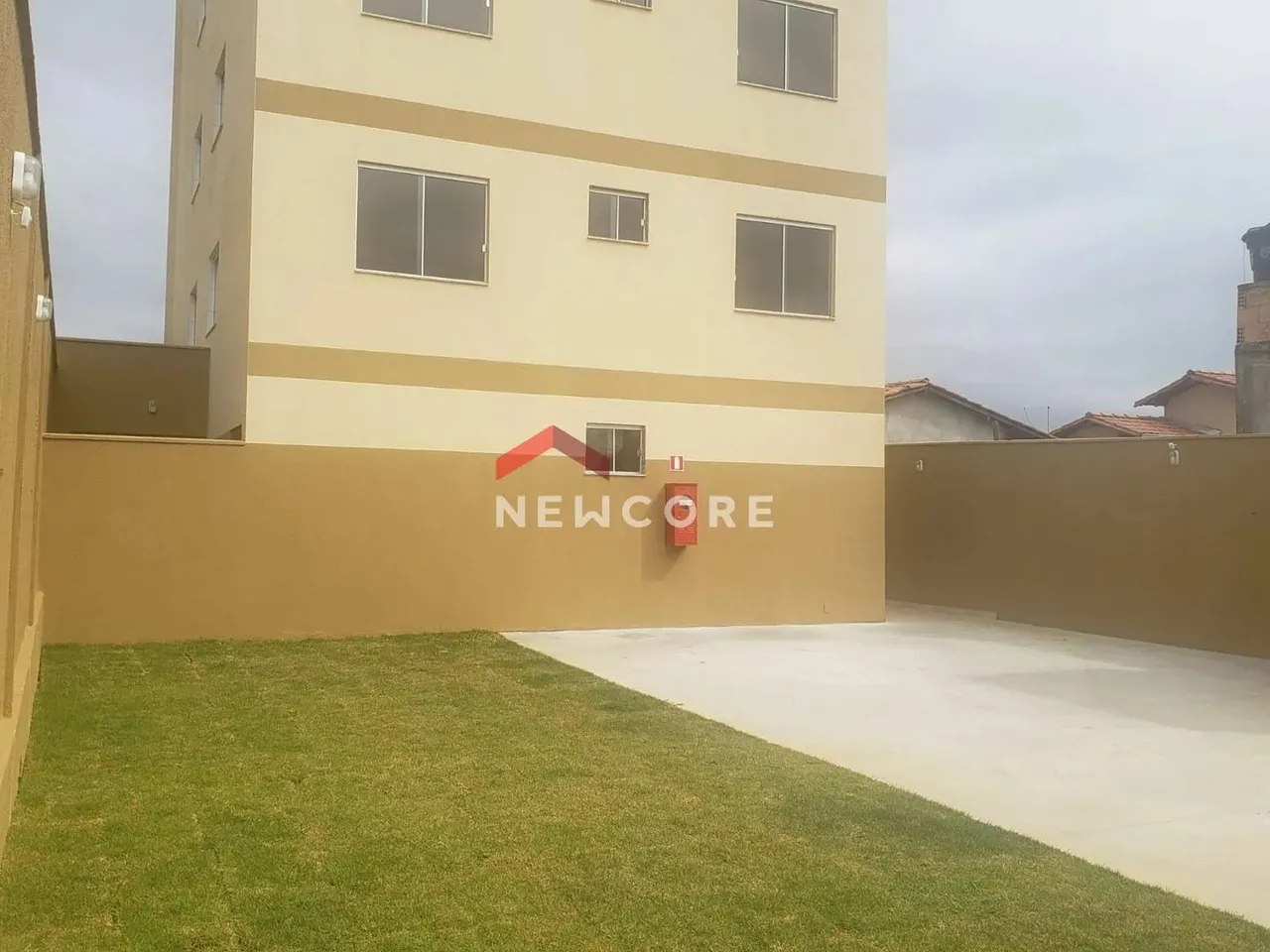 Apartamento em Rua Saturnino Vicente da Silva - Florença - Ribeirão das Neves/MG