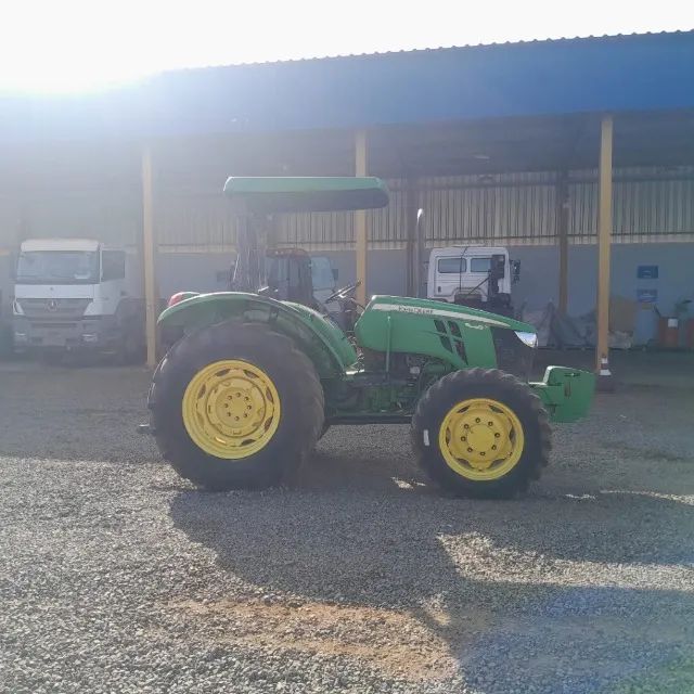 TRATOR CAB PNEU JOHN DEERE 5080E 80CV