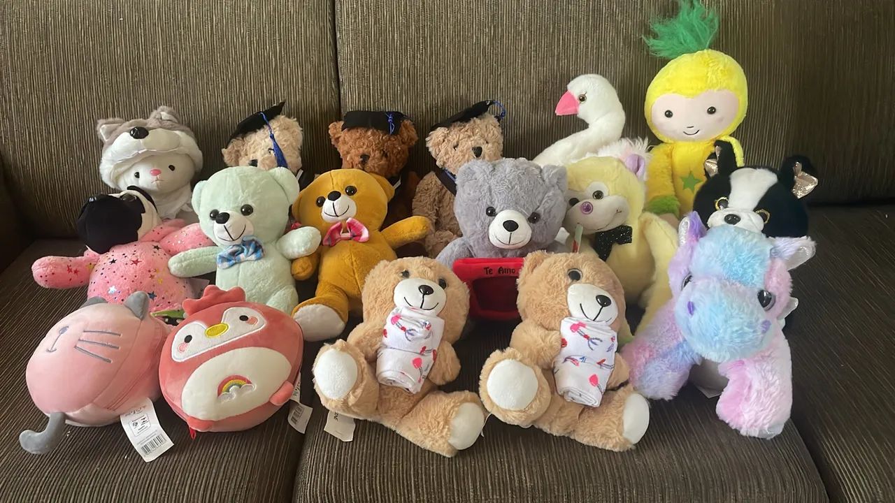 Lote de Pelúcias - Diversos Personagens