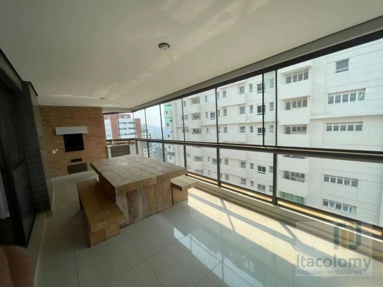 Apartamento com 4 dormitórios para alugar, 288 m² por R$ 15.580,00/mês - Condomínio Chatea