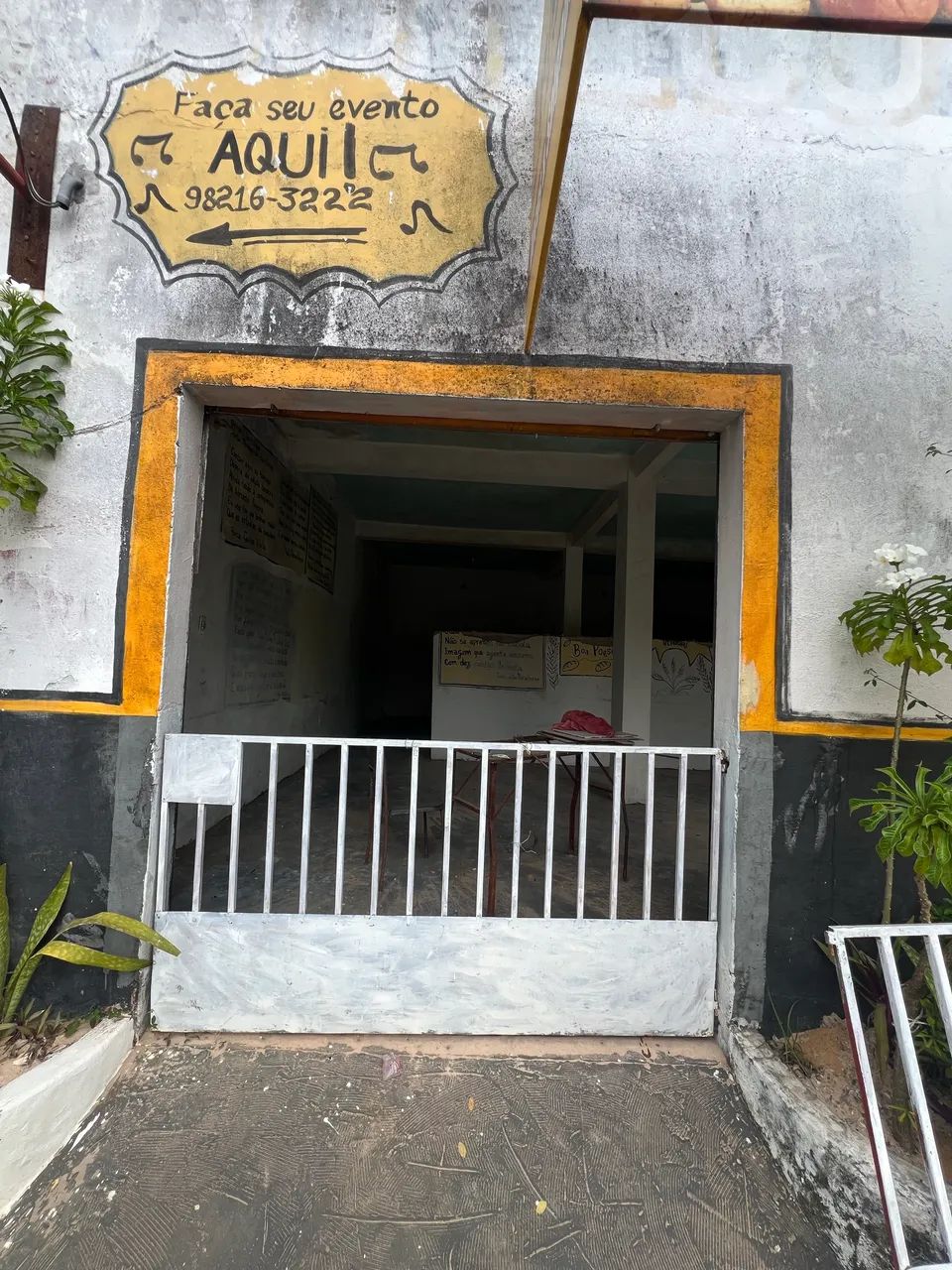 Ponto comercial com 75m2 na Rua da Vitória