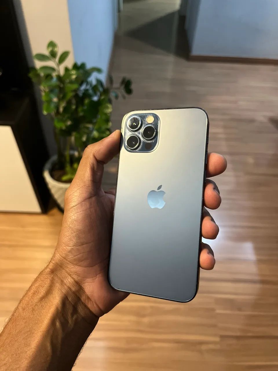IPHONE 12 PRO - 256GB - AZUL SIERRA - Celulares e Smartphones