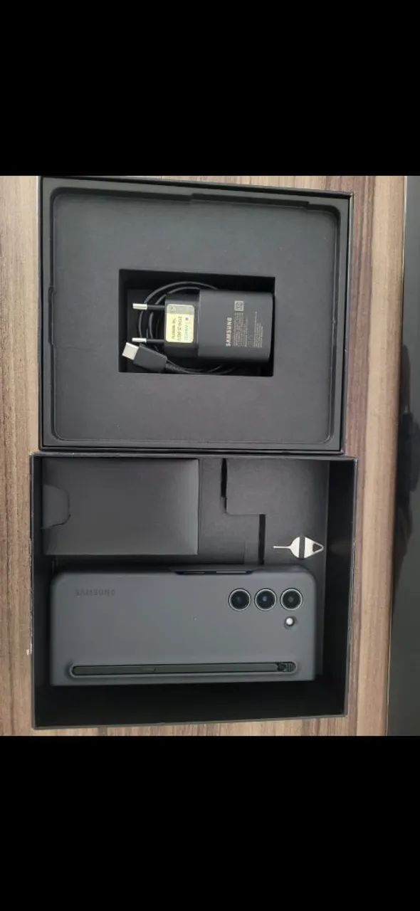 Galaxy Z fold 5  - Foto 2