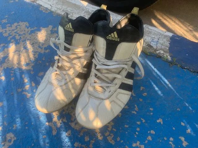 Chuteira Adidas Adipure 4 - Calçados Esportivos - Macedo