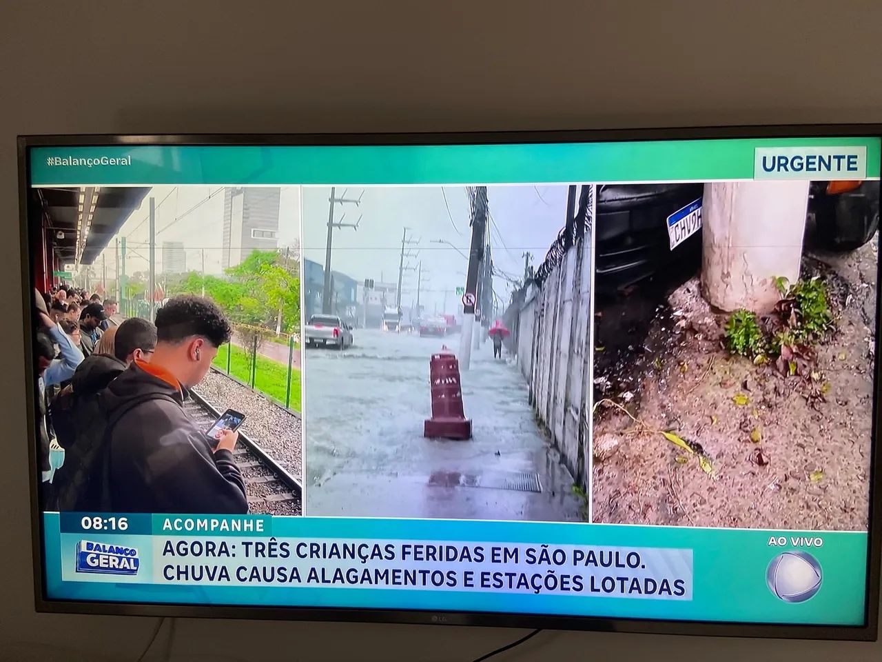 Tv LG smart 50 polegadas  - Foto 3